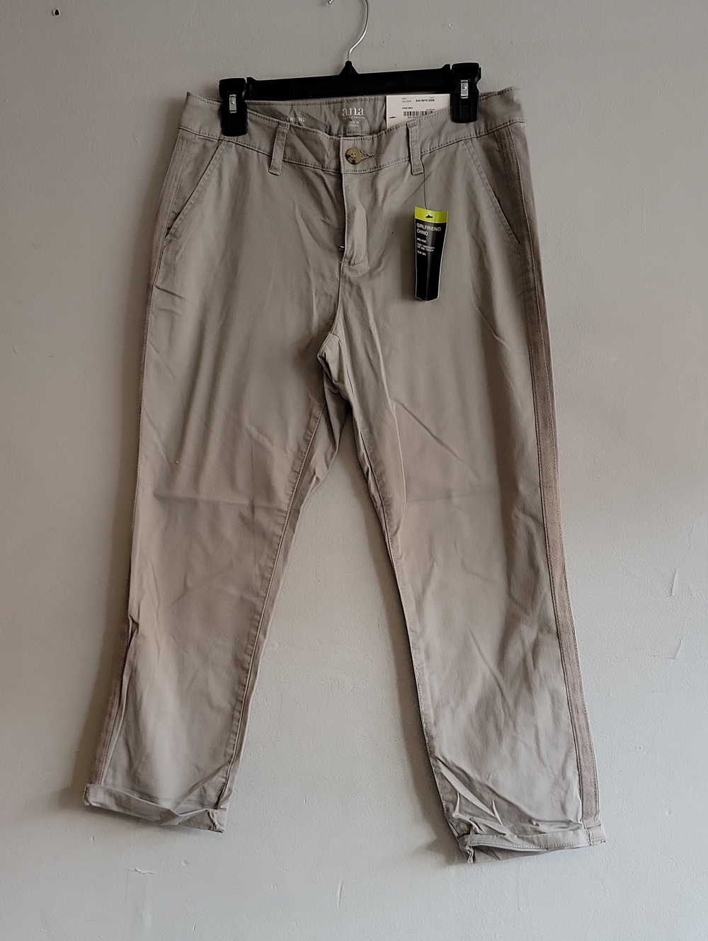 NEW women's size 8 ANA girlfriend/straight leg cotton chino pants light gray